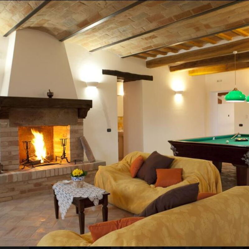 Rustico Nell'immacolata: rustico-nell-immacolata-civitanova-marche-villa-living-room