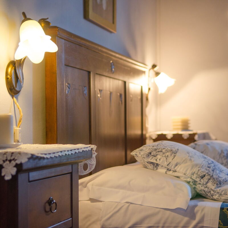 Relais Sogno Dei Fiori: relais-sogno-dei-fiori-fratticiola-cortona-villa-bedroom