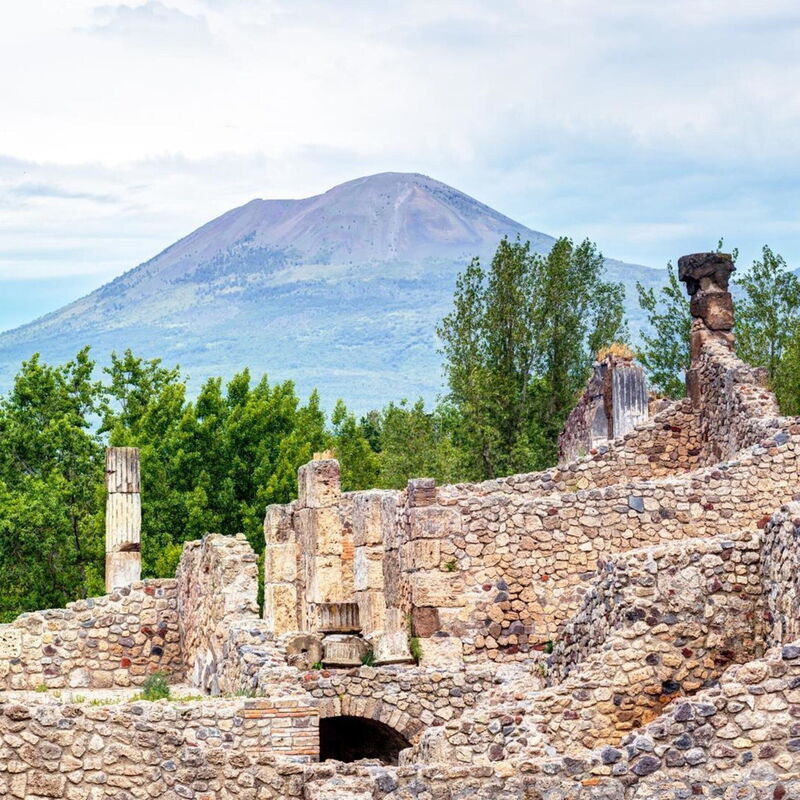 Loving Times Apartment: loving-times-apartment-sorrento-apartment-external