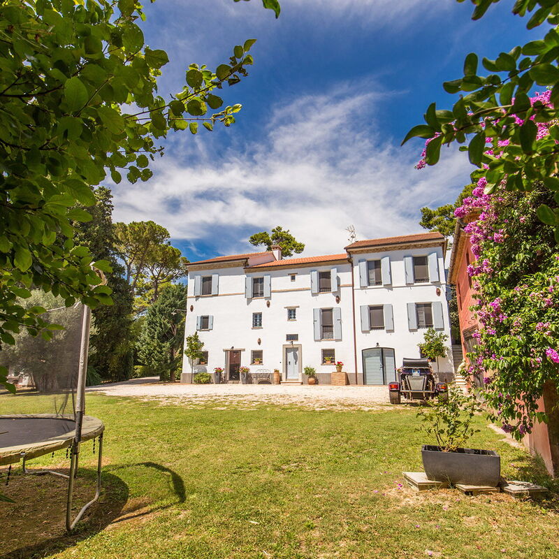 La Corte Del Grano: la-corte-del-grano-abbadia-villa-external