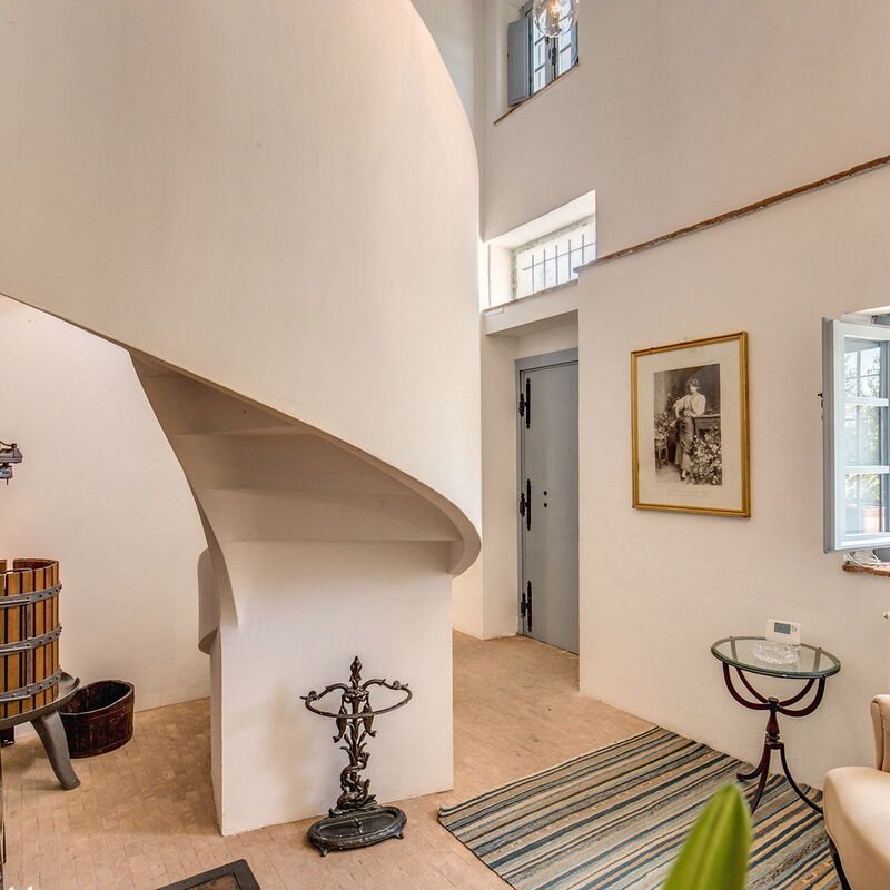 La Corte Del Grano: la-corte-del-grano-abbadia-villa-living-room