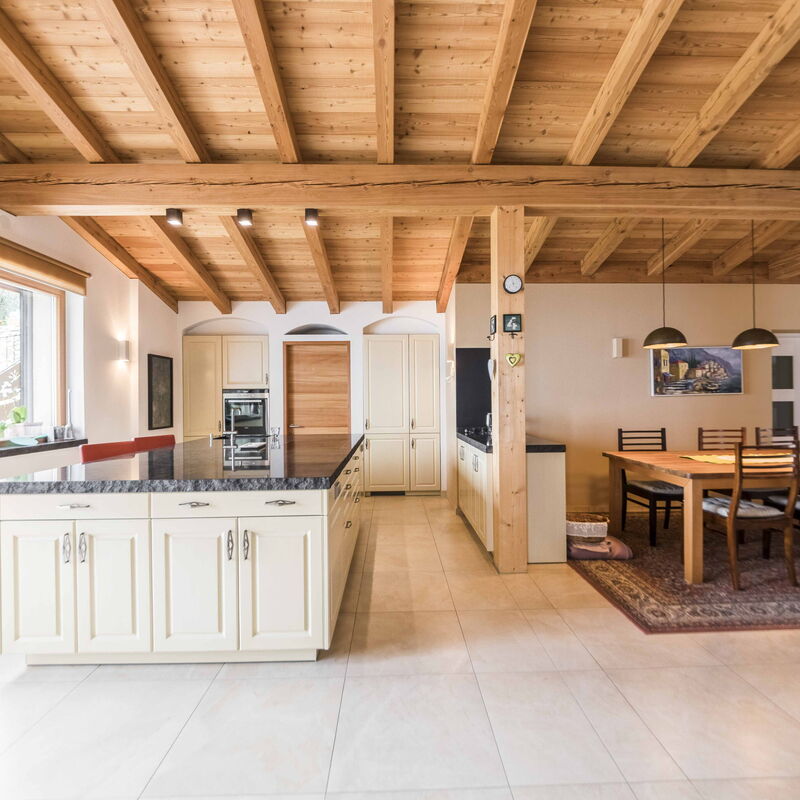 Dimora Delle Ninfee Del Garda: dimora-delle-ninfee-del-garda-castelletto-villa-kitchen