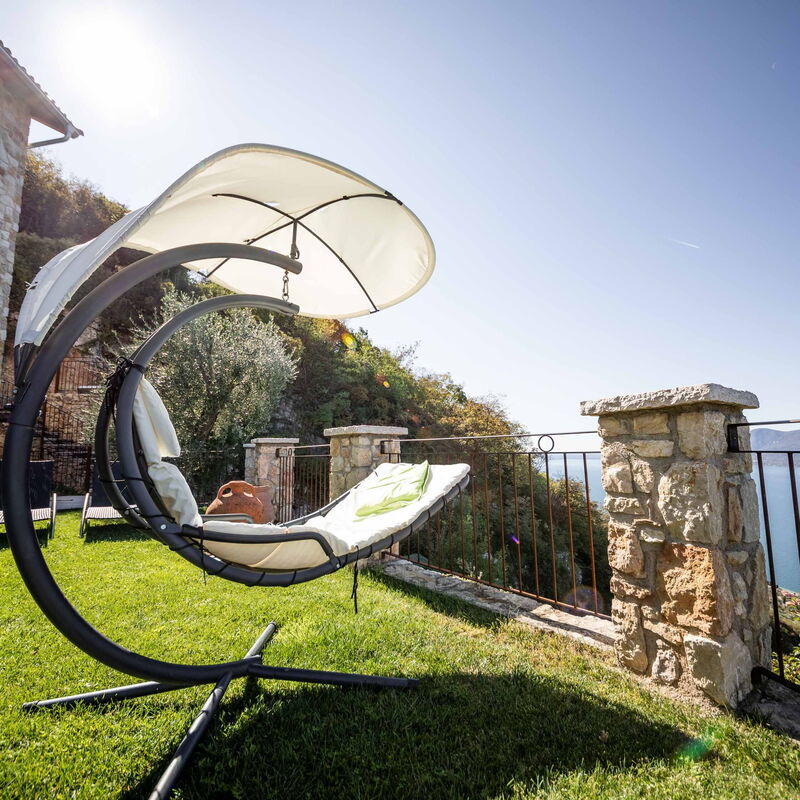 Dimora Delle Ninfee Del Garda: dimora-delle-ninfee-del-garda-castelletto-villa-terrace