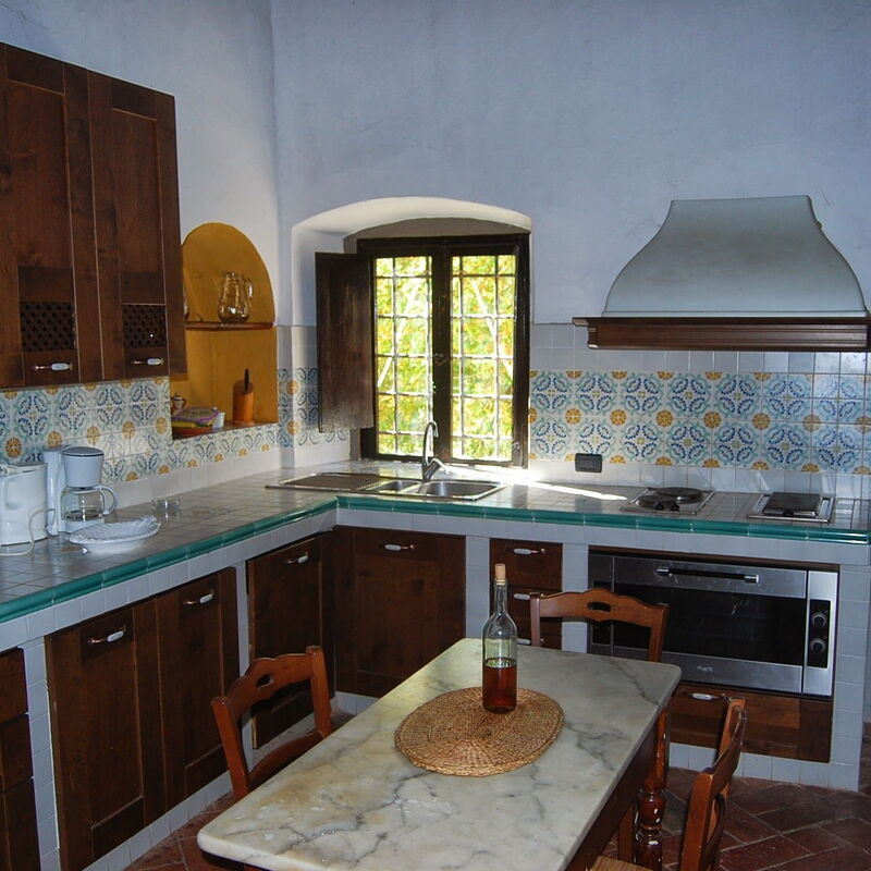 Villa Marisel: Kitchen