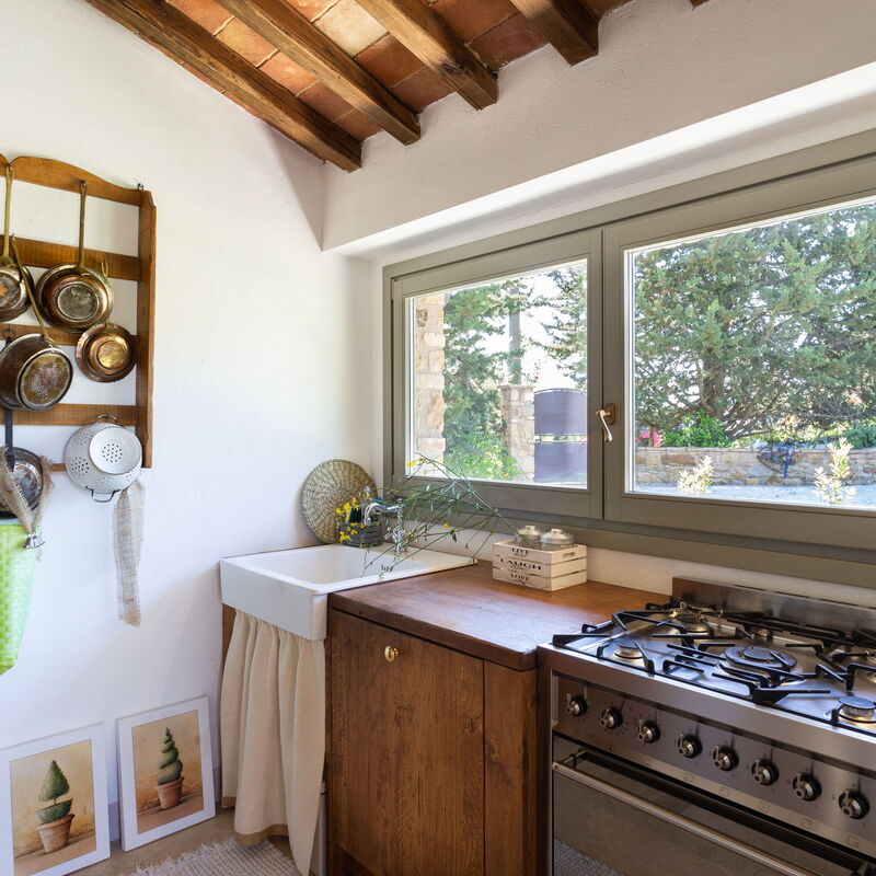 Villa Ligheia: Kitchen