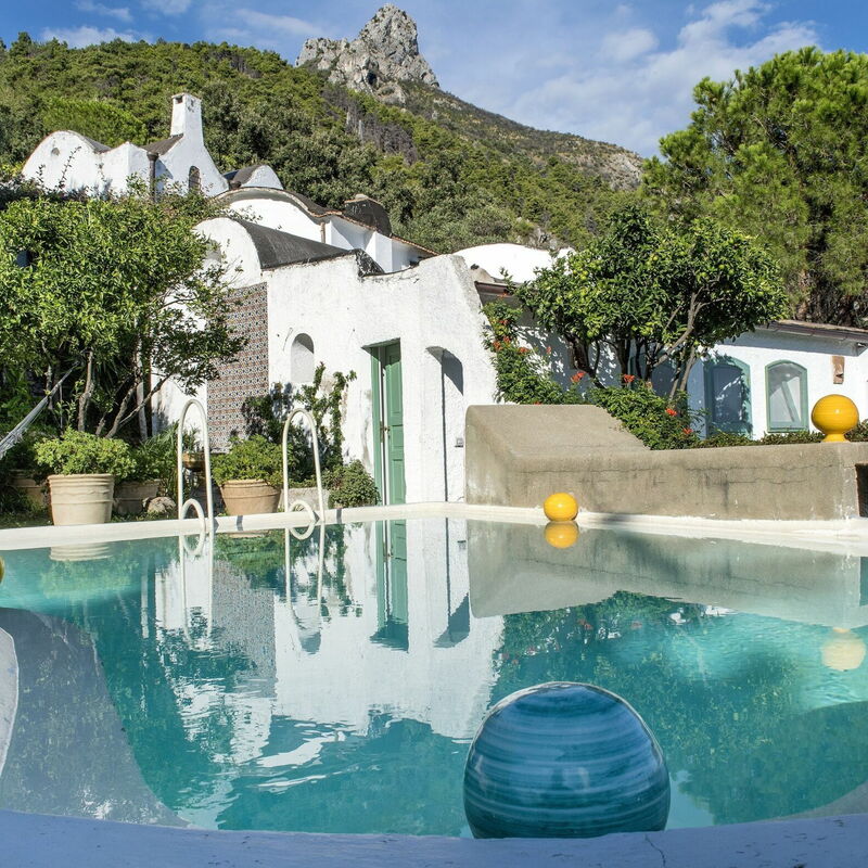 Maiori Chalet: Outdoor, Pool