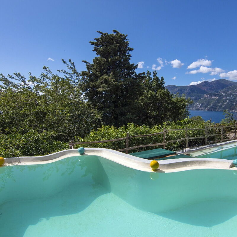 Maiori Chalet: Outdoor, Pool