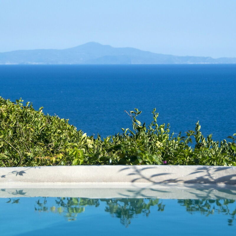 Maiori Chalet: Outdoor, Pool