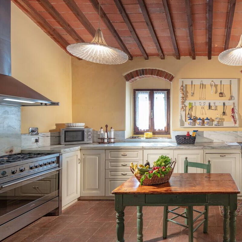 Stony Tuscan Farm: Kitchen