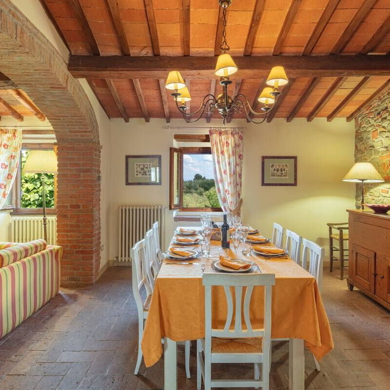 Stony Tuscan Farm: Dining Room