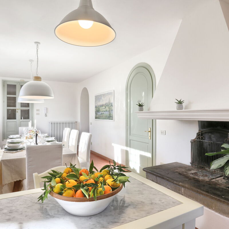 Villa Sport Deluxe: Dining Room, Kitchen