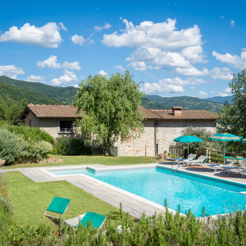 Villa Santa Maria a Bovino: Building Exterior, Pool