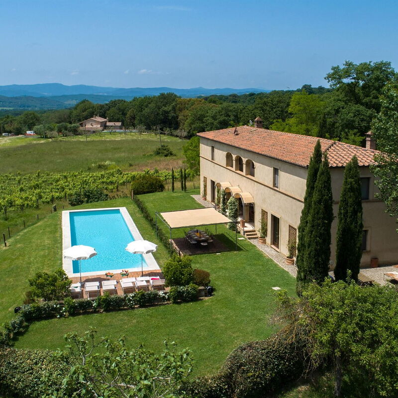 La Loggia Valdorciana: Garden, Pool