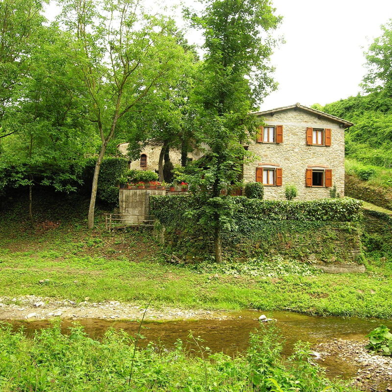 Il Mulino Di Pianello: Building Exterior