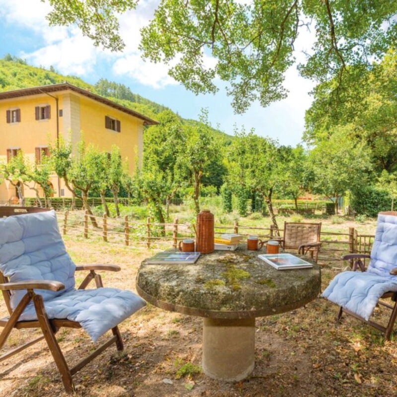 Villa Salaiole: Building Exterior, Garden