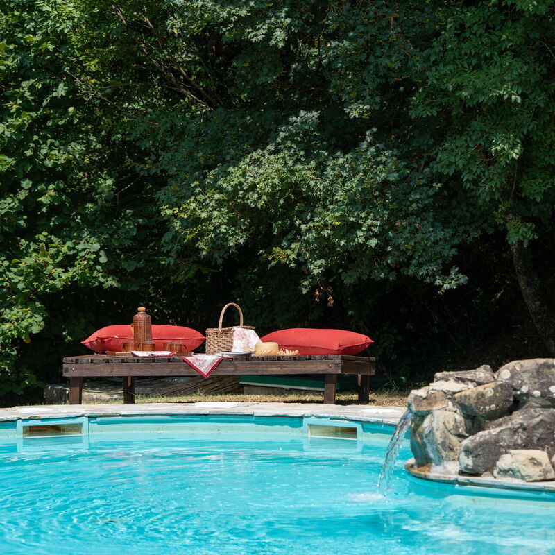 Villa Salaiole: Außen, Schwimmbad