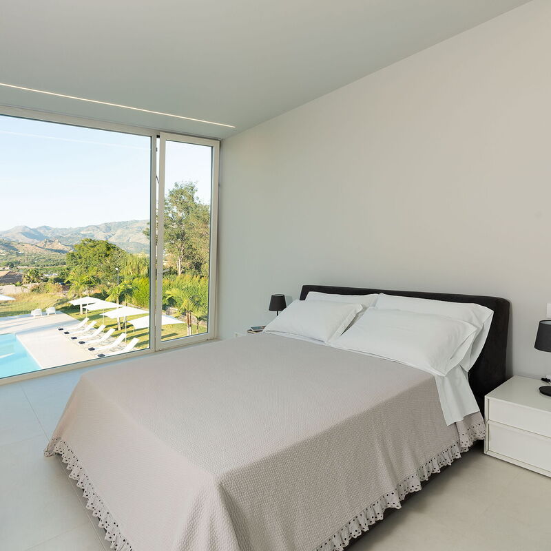 Villa Diodoro: villa-diodoro-taormina-bedroom