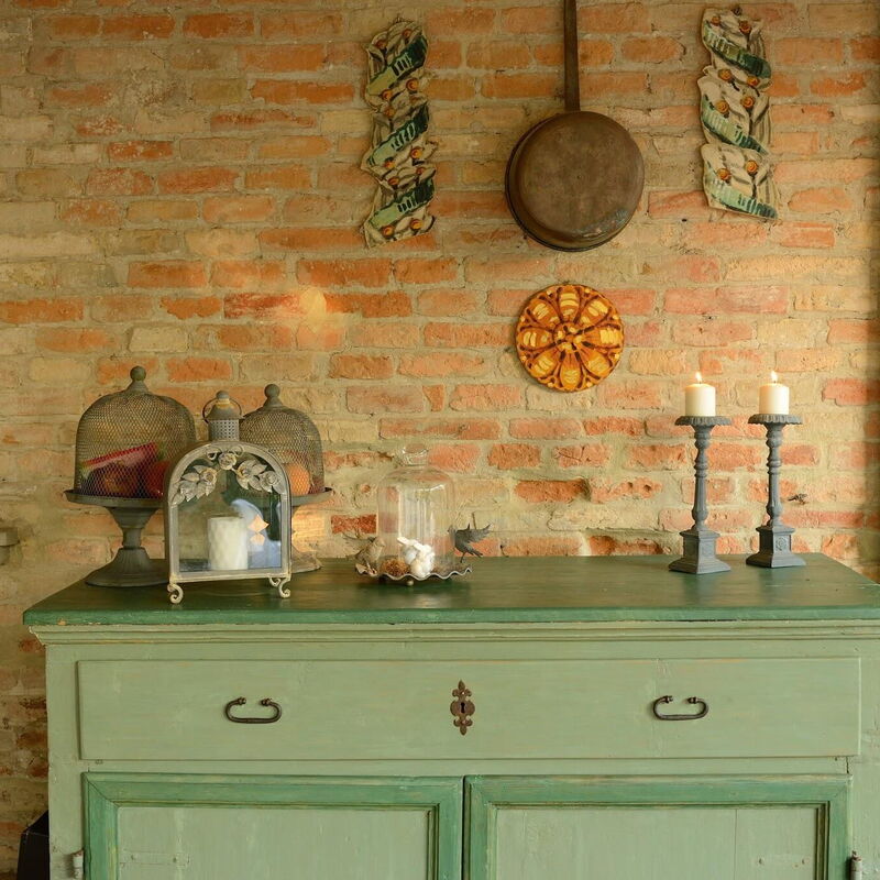 Antico Casolare: antico-casolare-colli-al-metauro-pesaro-urbino-exterior-building-detail