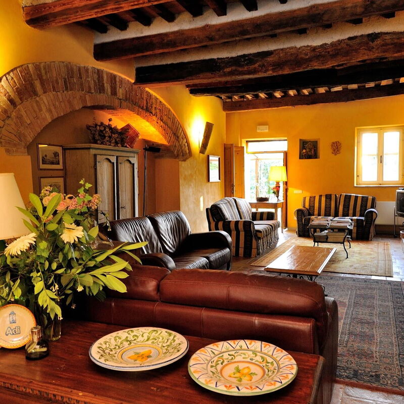 Antico Casolare: antico-casolare-colli-al-metauro-pesaro-urbino-living-room