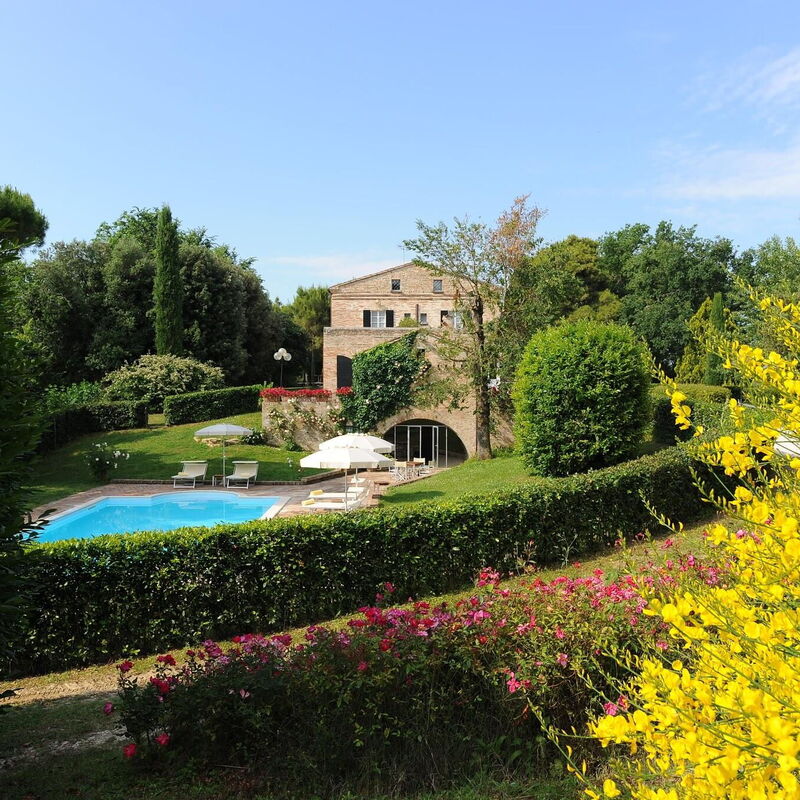 Villa Tombolina: villa-tombolina-colli-al-metauro-pesaro-urbino-views