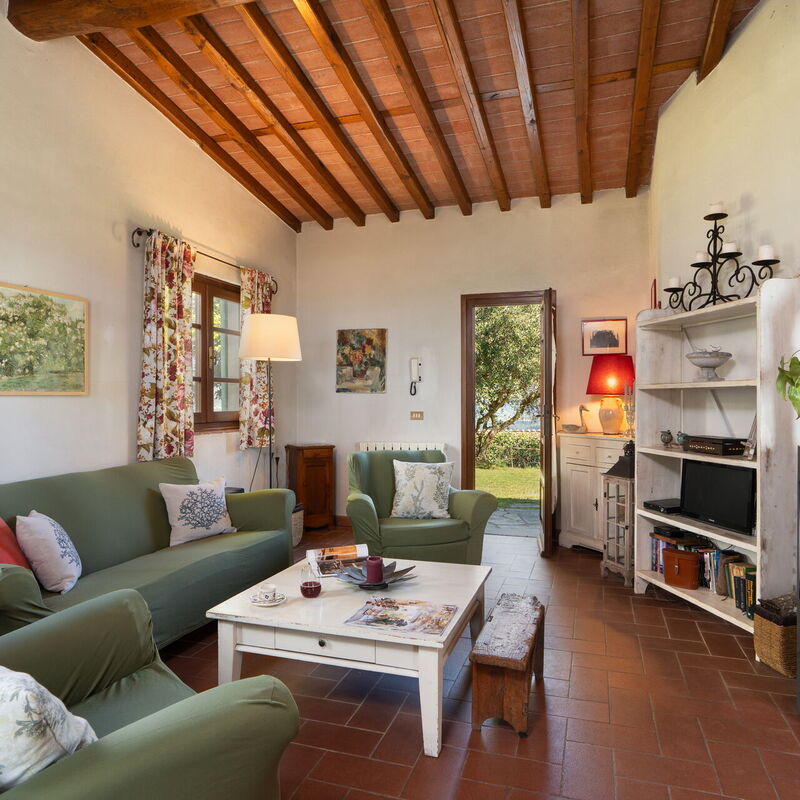 Casa Pedona: Living Room, Main Entrance