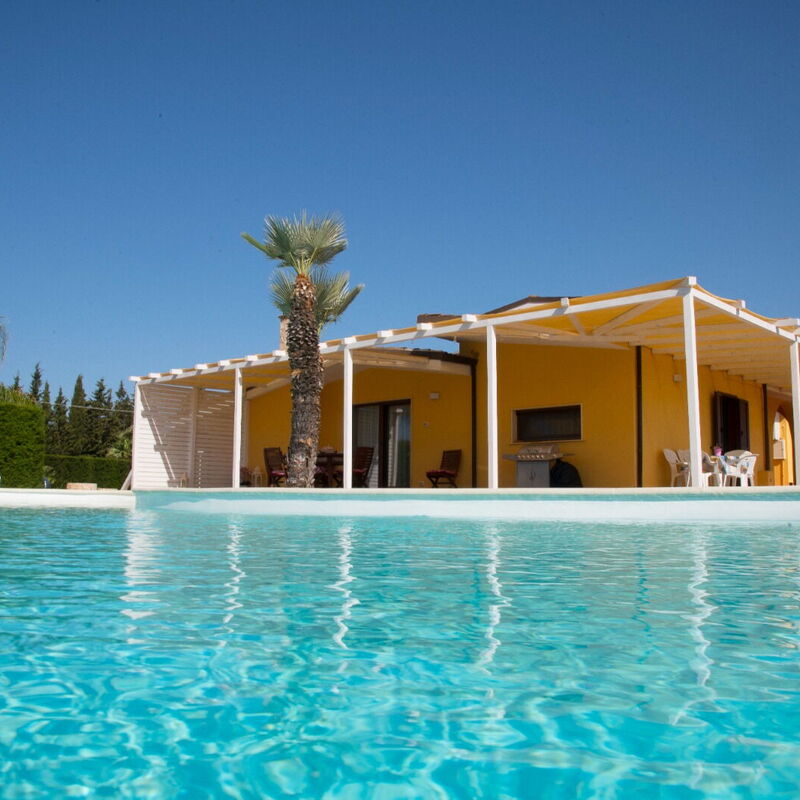 Villa Taranta: Frühling, Herbst, Schwimmbad, Sommer