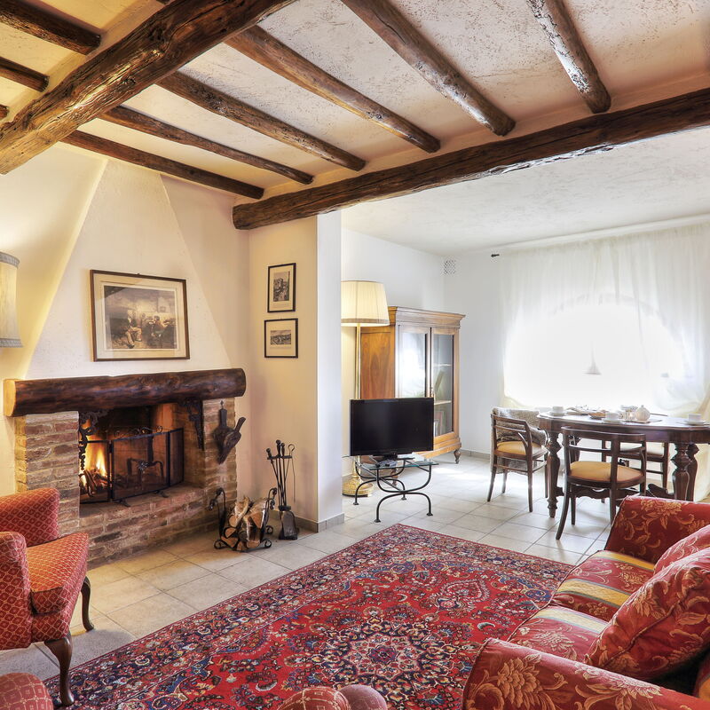 Villa Sunshine: Automne, Été, Printemps, Salon