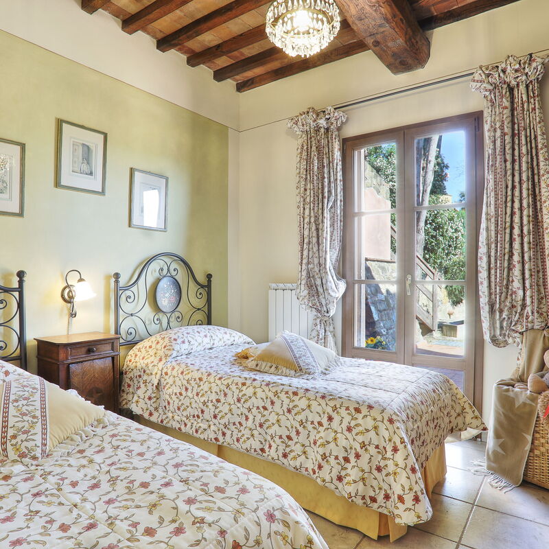 Villa Sunshine: Automne, chambre à coucher, Été, Printemps