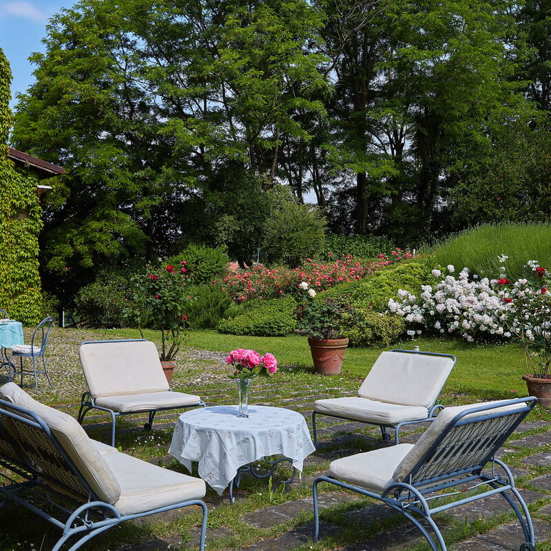 Villa Franciacorta: Amenities, Autumn, Building Exterior, Garden, Outdoor, Spring, Summer