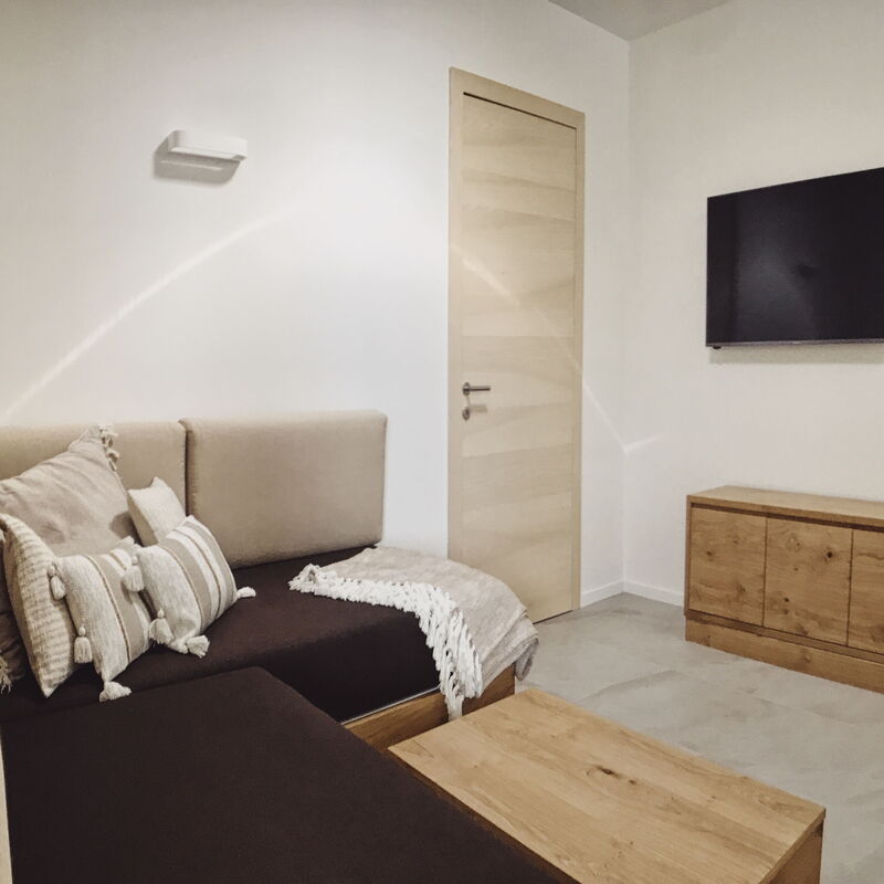 Villa D'ocra: Amenities, Autumn, Living Room, Room Detail, Spring, Summer