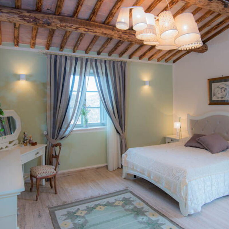Villa Rugiada: Amenities, Autumn, Bedroom, Room Detail, Spring, Summer