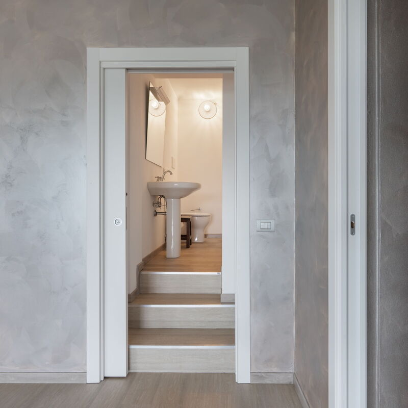 Villa Castelluccio - Arezzo, Toscana: Amenities, Autumn, Bathroom, Room Detail, Spring, Summer