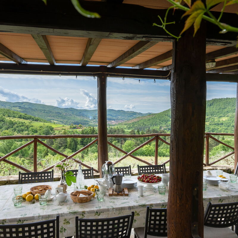 Villa Castelluccio - Arezzo, Toscana: Autumn, Building Exterior, Garden, Spring, Summer