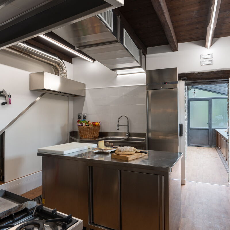 Villa Torre Delle Rose - Firenzuola, Private Pool, Ac, Privacy: Autumn, Kitchen, Spring, Summer