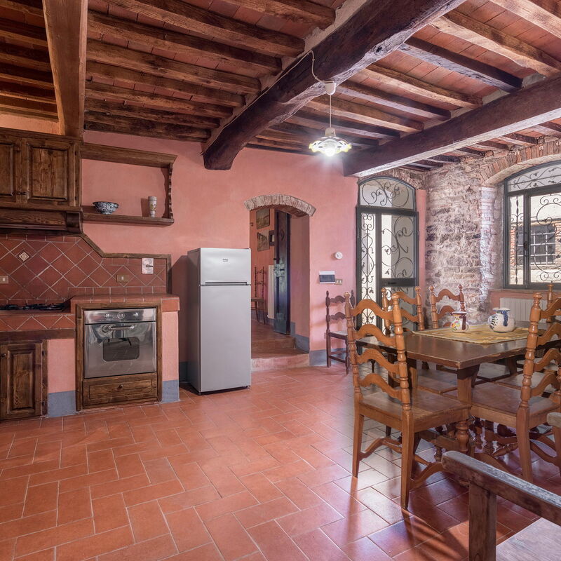 Mulino Al Suono - Badia Agnano, Toscana: Amenities, Autumn, Dining Room, Kitchen, Room Detail, Spring, Summer