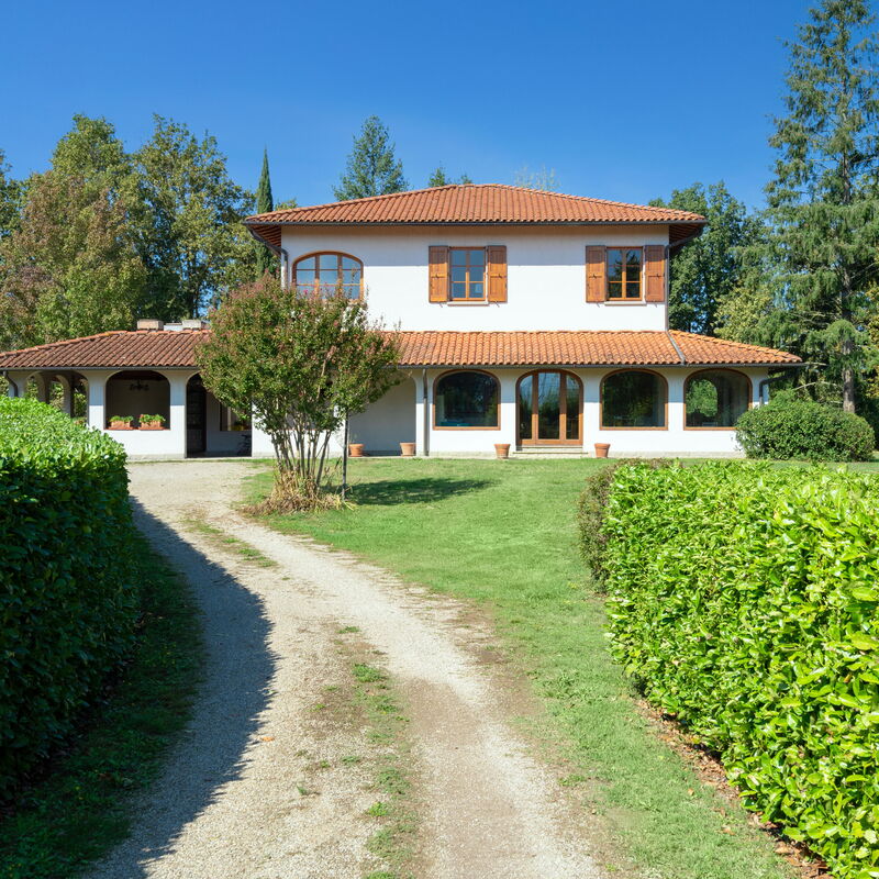 Villa Cristina: Building Exterior