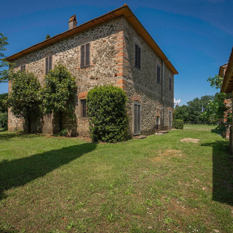 Belvedere - Falceto, Ambra, Toscana: Amenities, Autumn, Building Exterior, Garden, Spring, Summer