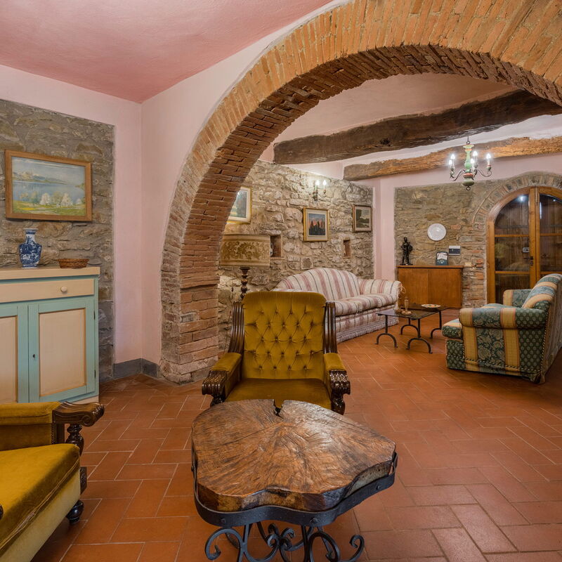 Borgo La Casina - Badia Agnano, Toscana: Amenities, Autumn, Living Room, Room Detail, Spring, Summer