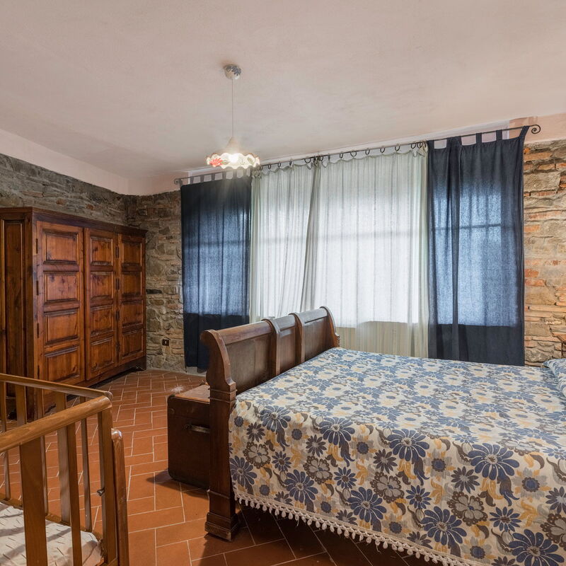 Borgo La Casina - Badia Agnano, Toscana: Amenities, Autumn, Bedroom, Room Detail, Spring, Summer