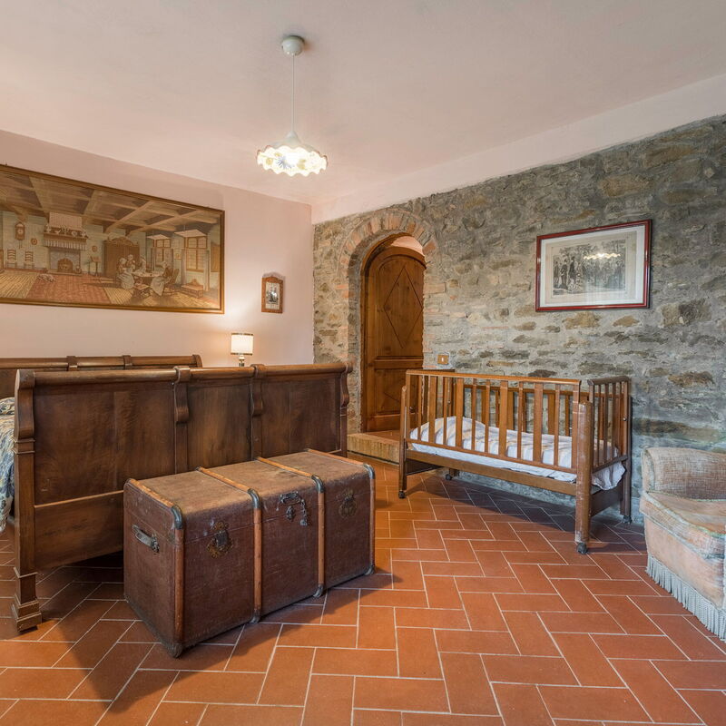 Borgo La Casina - Badia Agnano, Toscana: Amenities, Autumn, Bedroom, Room Detail, Spring, Summer