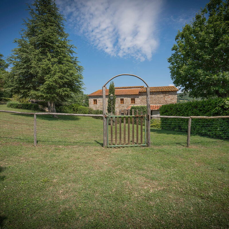 Fonte Nuova - Badia Agnano, Toscana: Amenities, Autumn, Building Exterior, Garden, Spring, Summer