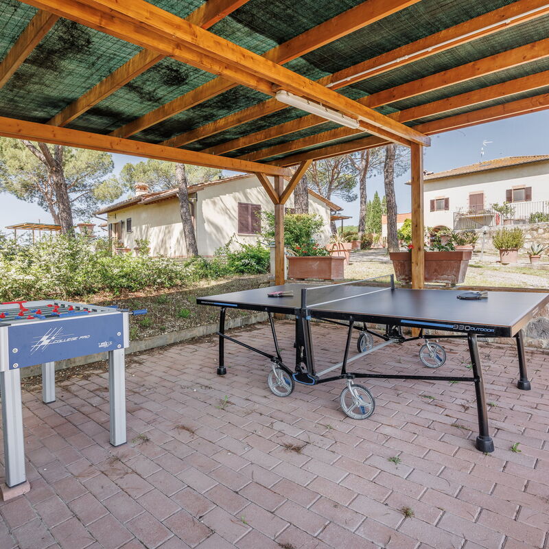 Anita , Holiday Home With Pool, Wifi, Colle Di Val D'elsa, Toscana: Activities, Amenities, Autumn, Balcony / Terrace / Patio, Building Exterior, Common Room, Garden, Spring, Summer