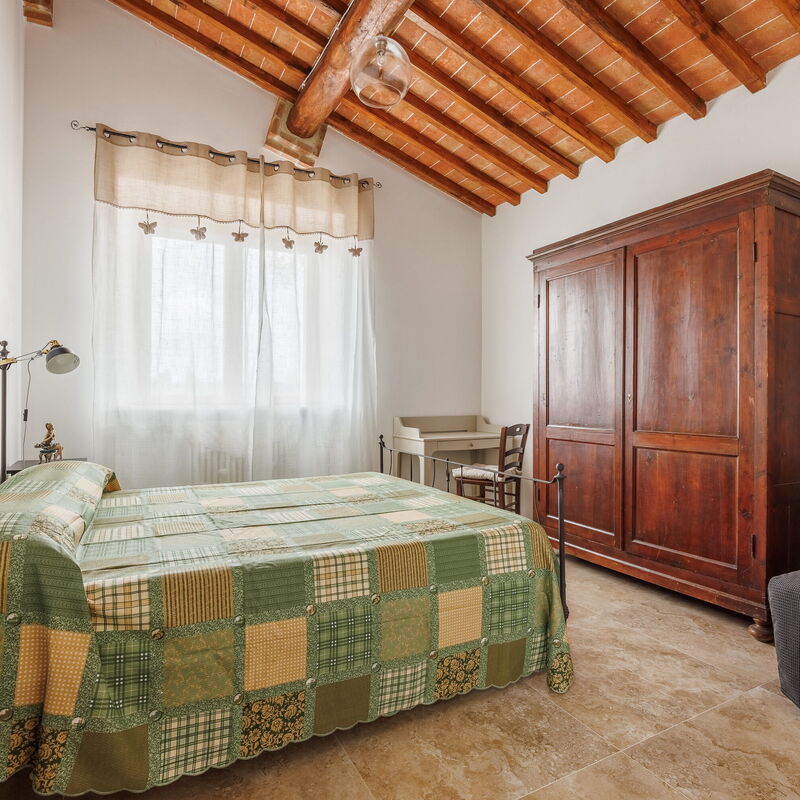 Anita , Holiday Home With Pool, Wifi, Colle Di Val D'elsa, Toscana: Amenities, Autumn, Bedroom, Room Detail, Spring, Summer