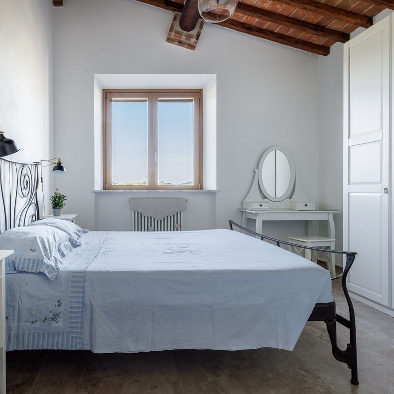 Nilde - Holiday Home with Pool, Wifi,Toscany: Amenities, Autumn, Bedroom, Room Detail, Spring, Summer