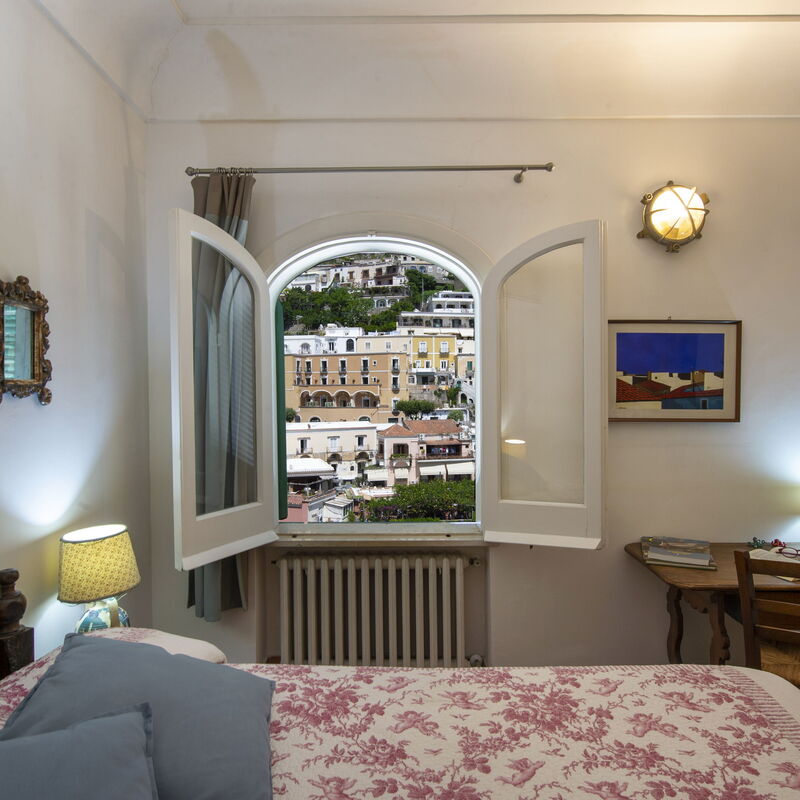 Villa Deli, In Positano, Sea View, Ac: villa-deli-positano-villa-bedroom
