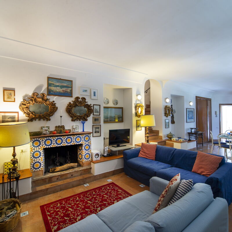 Villa Deli, In Positano, Sea View, Ac: villa-deli-positano-villa-living-room