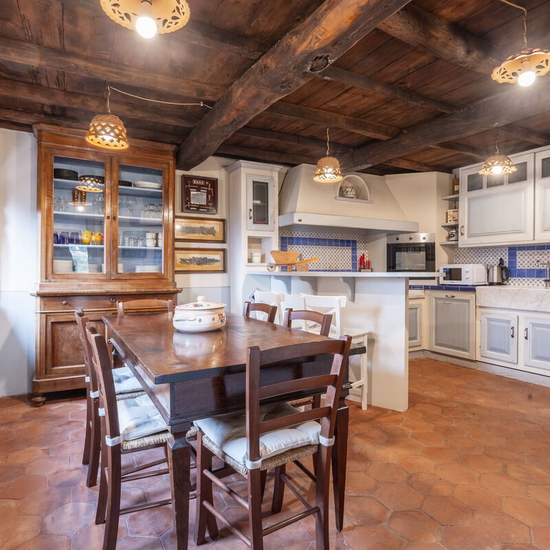 Shaleo, Shared Pool, Wifi, Ac, Marliana, Toscana: Ausstattung, Esszimmer, Frühling, Herbst, Küche, Sommer, Zimmerdetails