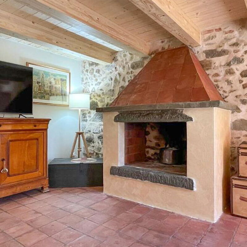 Shaleo, Shared Pool, Wifi, Ac, Marliana, Toscana: Frühling, Herbst, Sommer, Wohnzimmer