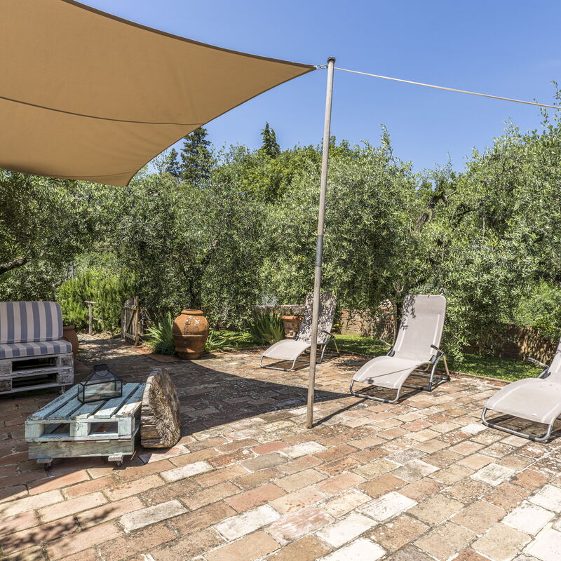 Casa Anita - Castellina In Chianti - Granaio, Toscana: Amenities, Autumn, Building Exterior, Spring, Summer