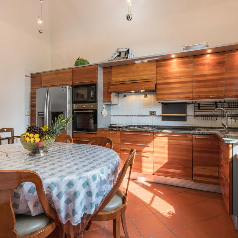 Villa Recanati, Val D'orcia, Private Pool, Jacuzzi, Wifi: Ausstattung, Frühling, Herbst, Küche, Sommer, Zimmerdetails